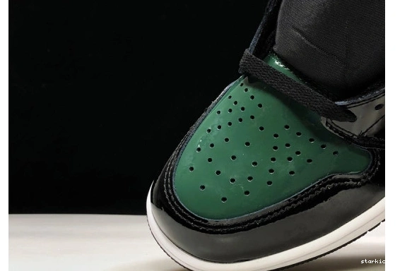 038 Air x Retro 1 AV3905 High OG 'Art AV3905 038  Jordan SoleFly Friends and Family Basel' 0210